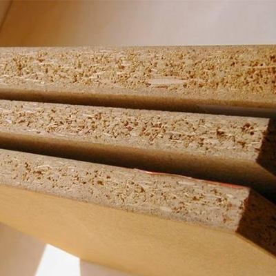 正确保养实木颗粒板的方法是什么？