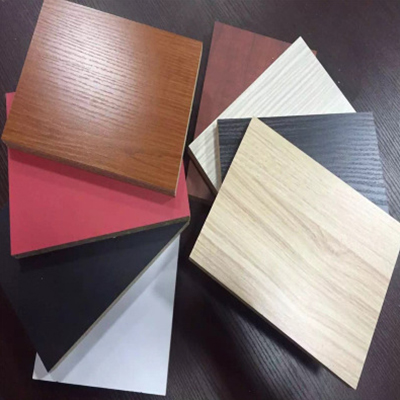 实木颗粒板厂家：维护实木颗粒板的方法指南